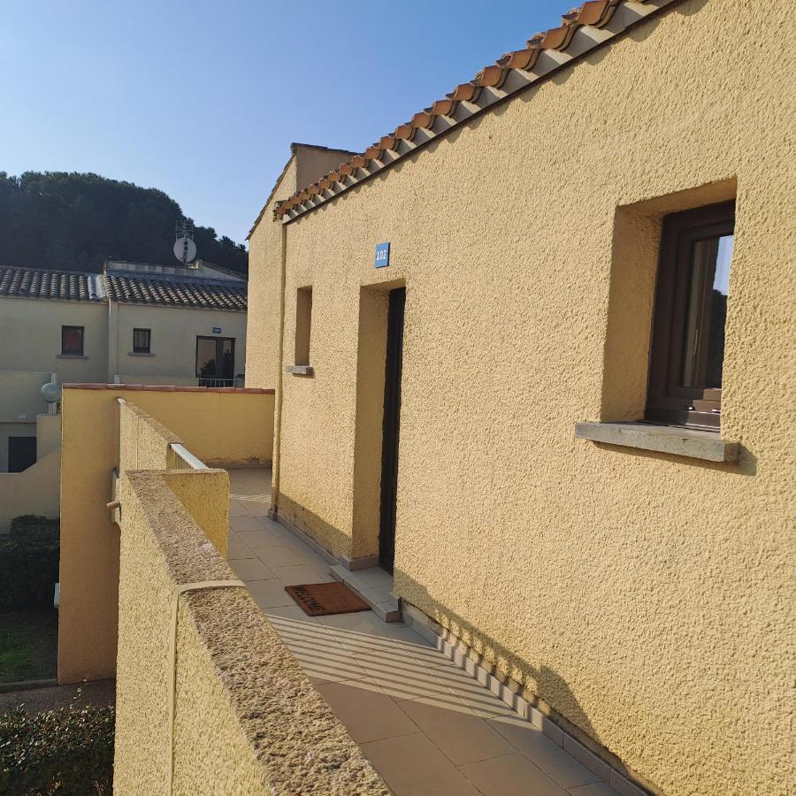 Studio Climatise Cosy Avec Grande Piscine Chauffee Agde Bagian luar foto